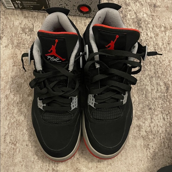 Jordan Bred 4 2019 release Size 8.5WornComes with box